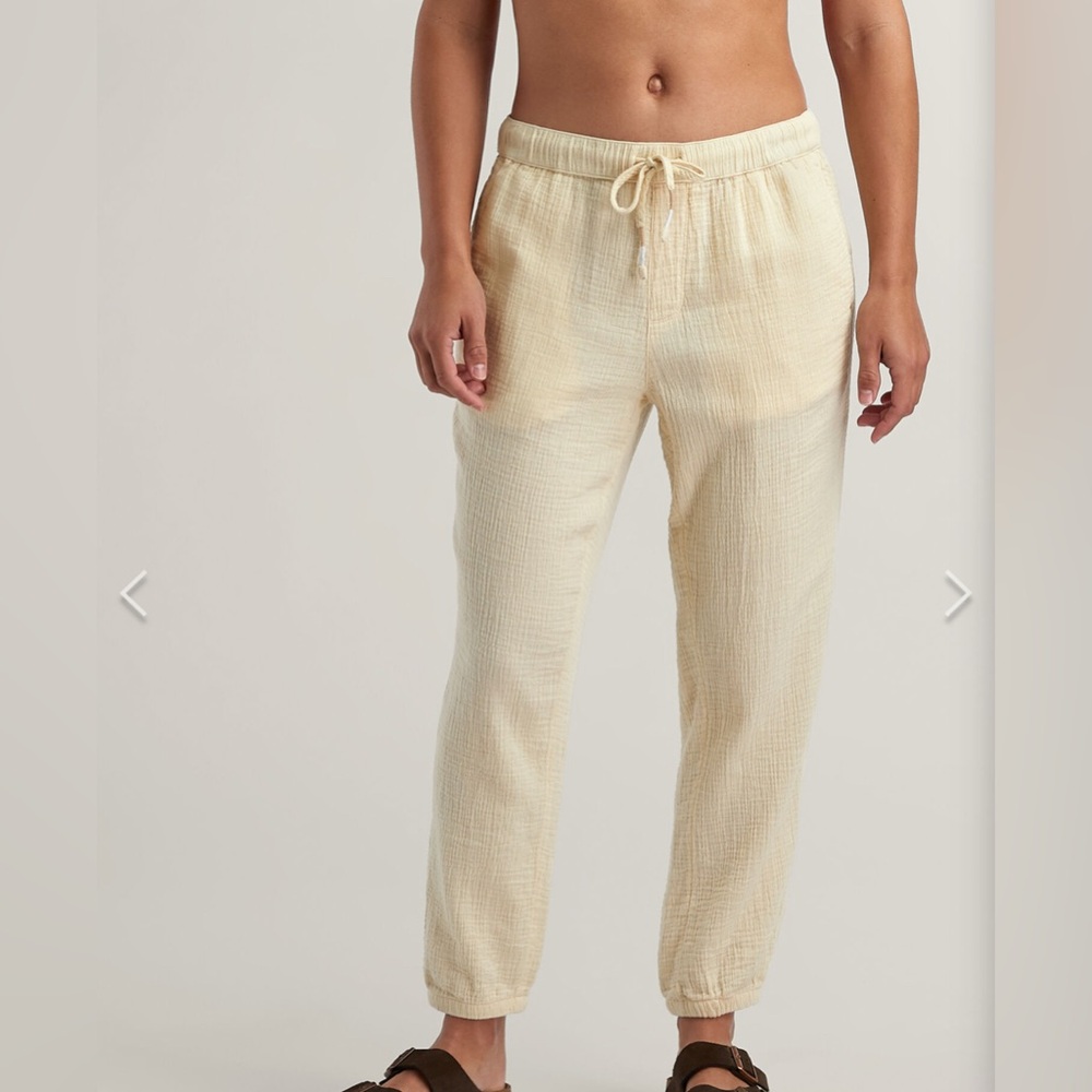 Carve Designs Calista double gauze muslin joggers burnt orange